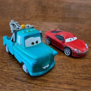 DISNEY PIXAR Cars Mater and Michael Schumacher Metal Die Cast Cars